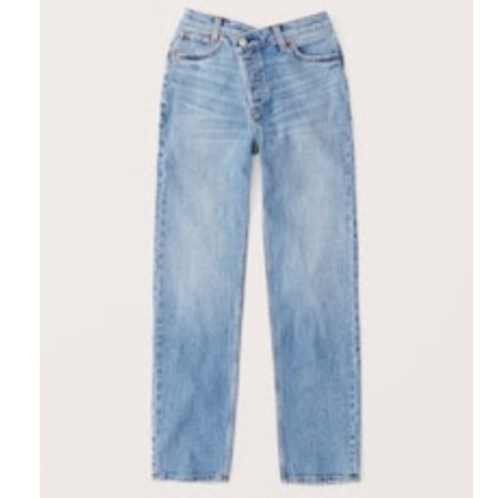 Abercrombie High Rise Dad Jeans 33S